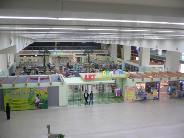 000-09.JPG